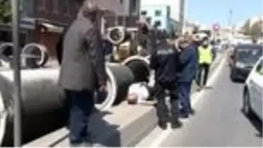 Beyoğlu'nda yaralı yakınını gören engelli adam baygınlık geçirdi