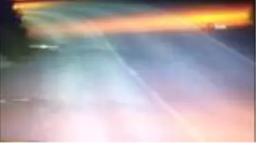 Çay sattığı konteyneri kamyonetle çaldılar...Çalınan konteynerin kamyonla taşındığı anlar kamerada