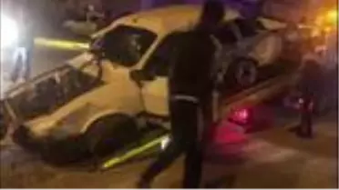 İki otomobil çarpıştı: 5 yaralı