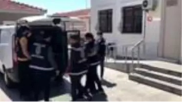 İstanbul'da sahte polis kimliği ile gasp yapan yabancı uyruklu çeteye operasyon