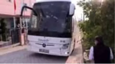 Tunus'tan getirilen 25 kişi yurda yerleştirildi