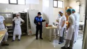 Zabıta ekipleri fırınları denetledi