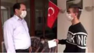 Sevgi evlerinde kalan çocuklardan anlamlı bağış