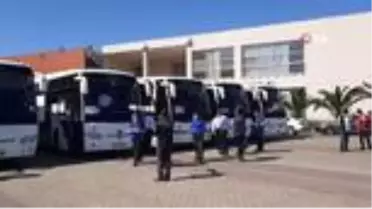 Karantinadan beyaz güvercin ve fidanlarla uğurlandılar