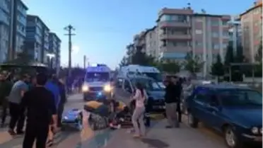 Beypazarı'nda otomobille motosiklet çarpıştı: 1'i ağır 2 yaralı