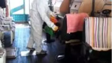 Hüyük'te belediye tarafından berber ve kuaför salonları dezenfekte edildi