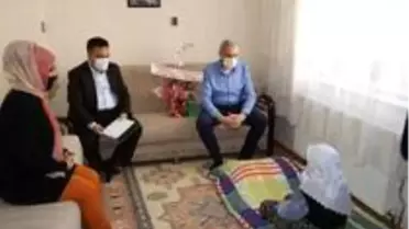 Başkan ve kaymakamdan 102 yaşındaki Hamide nineye ziyaret