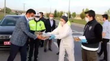 Kaymakam Kara, kontrol noktalarını denetledi