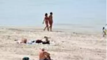 Sıcaklık 34 dereceyi gördü, plajlar hareketlendi