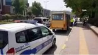 Önce dolmuş sürücüsüne, sonra dolmuşa binen gençlere ceza kesildi