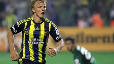Fransız gazeteci Manu Lonjon, Fenerbahçe'nin teknik direktörlük için Dirk Kuyt ile görüştüğünü yazdı