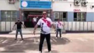 İZMİR 19 Mayıs'ı harmandalı oynayarak kutladılar