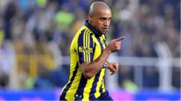 Roberto Carlos: Chelsea ile anlaşamayınca Fenerbahçe'ye transfer oldum