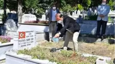 Beylikdüzü'ndeki tüm kabristanlarda Kuran-ı Kerim okutuldu