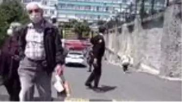 İlçe belediyelerinden 65 yaş üstü ile evde kalan vatandaşlar için bayram etkinliği - Fatih-Silivri
