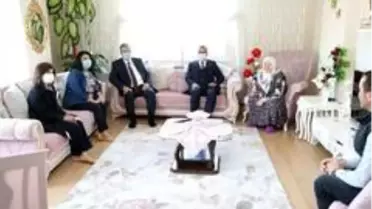 Şehit ailelerine bayram ziyareti