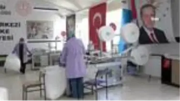 Aylık 45 milyon maske üretimi bayramda da devam ediyor