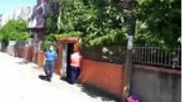 Yalnız yaşadığı evinde ölü bulundu