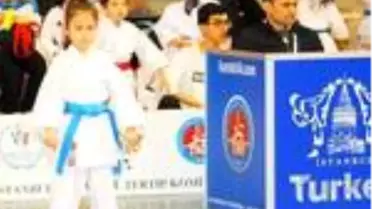 Online Kata şampiyonasında de Isparta rüzgarı