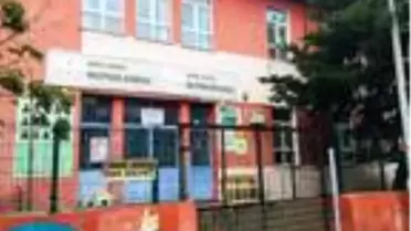 Su altında kalacak 70 yıllık okul taşınıyor