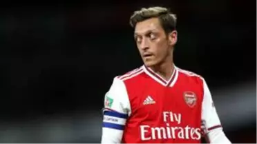Adidas, Mesut Özil ile olan 7.5 yıllık sponsorluğunu devam ettirmeyecek