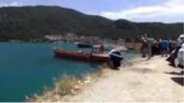 Farkındalık için bando eşliğinde çevre temizliği yapıldı