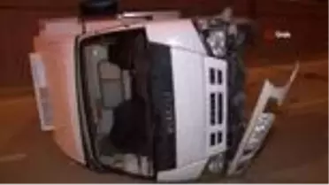 Lüks aracın çarptığı kamyonet yan yatarak metrelerce sürüklendi: 1 yaralı