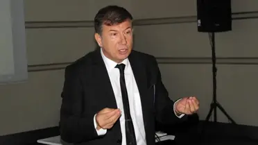 Tanju Çolak'dan F.Bahçe'ye 2010/11 sezonu tepkisi: Başarısız oldukları için gündemi değiştirmeye çalışıyorlar
