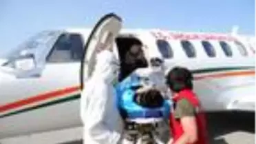 Ukrayna'da yaralanan üniversiteli Ömer, ambulans uçak ile Türkiye'ye getirildi