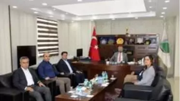 Son dakika haber... HATSO'dan Halkbank Hakkari Şubesine plaket