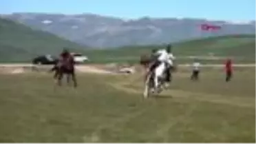 KARS-Cirit müsabakaları da başladı