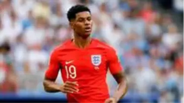 Çocuklara verilen yemek kuponunu yaz tatilinde iptal eden İngiltere hükümeti, Rashford'ın kampanyası sonrası geri adım attı