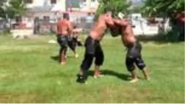 Kırkpınar Başpehlivanları Kumluca'da antrenmanlarına devam ediyor