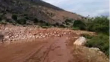 Afyonkarahisar'da heyelan; köy yolları ulaşıma kapandı