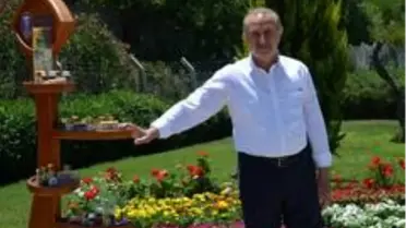 Başkan Atabay TEMA kampanyasında 200 fidanla destek oldu