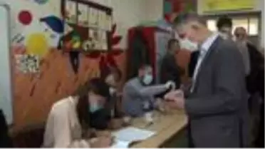 Sırbistan'da 6,5 milyonu aşkın seçmen sandık başında (2) - NOVİ