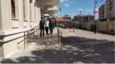 KONYA Parkta yüksek sesle telefonla konuşan kişiyi, bıçaklayarak öldüren 4 kişi tutuklandı