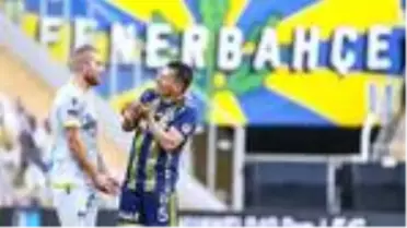 Umut Bulut'tan Fenerbahçe maçı sonrası hakem isyanı!