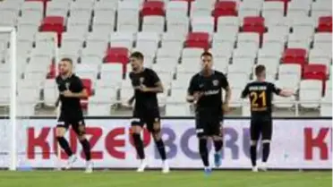 Süper Lig: Sivasspor: 0 Kayserispor: 2 (Maç sonucu)