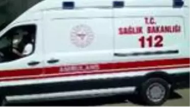 Bıçaklı ve sopalı kavgada baba ile oğlu yaralandı