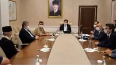 Erzurumlu Dadaş Necati, Vali Memiş'i duygulandırdı