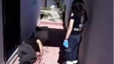 Evinde fenalaşan yaşlı adam kapı levyeyle açılıp hastaneye kaldırıldı