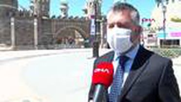 İSTANBUL Türkiye'nin ilk tema parkı tüm önlemleri alarak kapılarını eğlence severlere açtı