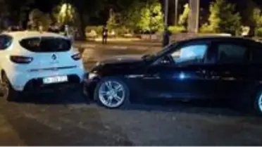 Kırmızı ışıkta geçti, 4 arabanın kaza yapmasına sebebiyet verdi