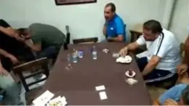 Hatay'da kumar oynanan iş yerine baskın