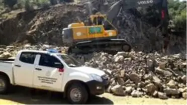 Manisa'nın dört bir yanında asfalt ve yol çalışması