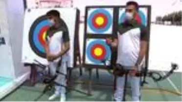 Türk Okçuluğu, '12 Adımda Okçuluk' kitabıyla dünyaya anlatılacak (1)