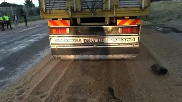 Amasya'da 2 kamyon çarpıştı: 2 yaralı