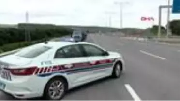 JANDARMA TARAFINDAN İSTANBUL GİRİŞİNDE DENETİM YAPILDI