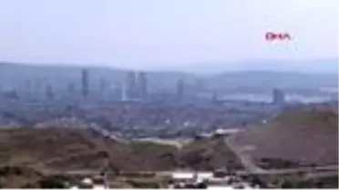 İzmir'in merkezindeki susuz mahallede İZSU'ya tepki